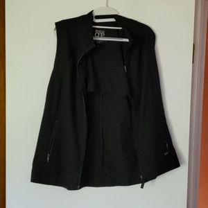 Barco One Nursing Vest